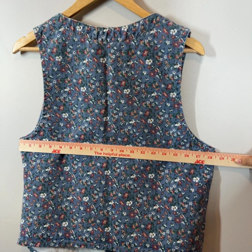Vintage Cherokee Floral Button Up Vest Blue Corduroy Cottagecore 90s (no size)‎